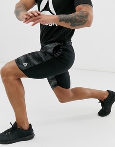 Серые шорты с камуфляжным принтом Reebok work out ready