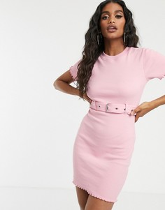 Розовое платье мини в рубчик с поясом Missguided - Розовый
