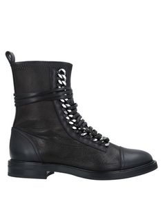 Полусапоги и высокие ботинки Casadei