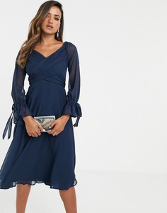 Платье миди с ярусной юбкой и запахом ASOS DESIGN - Темно-синий