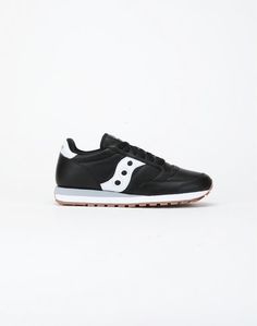 Низкие кеды и кроссовки Saucony
