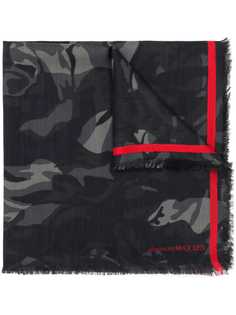 Alexander McQueen шарф с камуфляжным узором