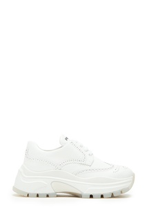 Белые кроссовки с перфорацией Prada