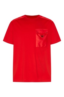 Красная футболка с карманом Prada