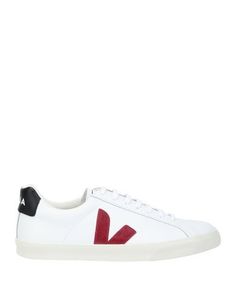 Низкие кеды и кроссовки Veja
