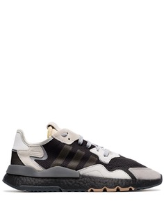Adidas кроссовки для бега со вставками