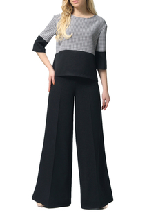 Suit: tunic, pants JULIET ROSES