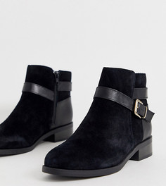 Черные замшевые ботинки на плоской подошве и с пряжками New Look Wide Fit - Черный