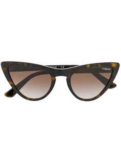 Vogue Eyewear cat-eye frame sunglasses