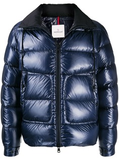 Moncler пуховик с нашивкой-логотипом