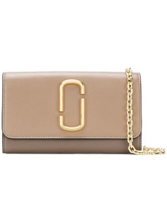 Marc Jacobs сумка через плечо Snapshot на цепочной лямке