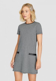 Платье Stradivarius