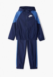 Костюм спортивный Nike