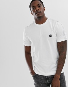 Белая футболка с отделкой кантом с логотипом Calvin Klein эксклюзивно для ASOS - Белый
