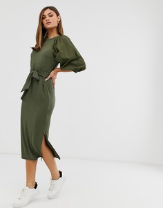 Платье миди в рубчик с поясом и контрастными рукавами ASOS DESIGN - Зеленый
