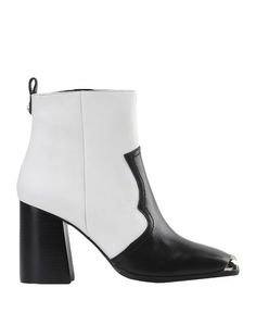 Полусапоги и высокие ботинки Steve Madden