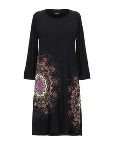 Короткое платье Desigual