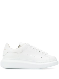 Alexander McQueen массивные кроссовки