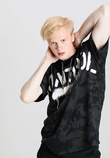 Худи Ostin