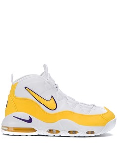 Nike кроссовки с логотипом