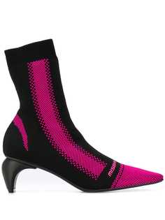 Misbhv curved-heel sock boots