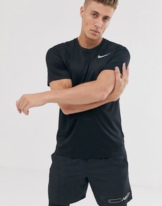 Черная футболка Nike Running breathe
