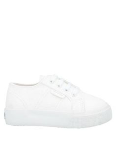 Низкие кеды и кроссовки Superga