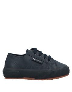 Низкие кеды и кроссовки Superga
