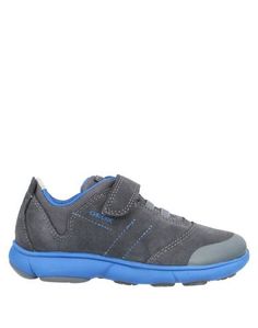 Низкие кеды и кроссовки Geox