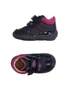 Низкие кеды и кроссовки Geox