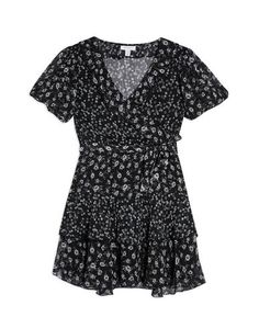 Короткое платье Topshop