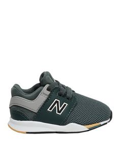 Низкие кеды и кроссовки New Balance