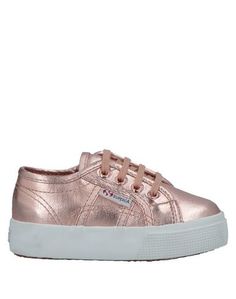 Низкие кеды и кроссовки Superga