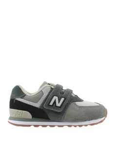Низкие кеды и кроссовки New Balance
