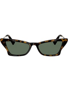 Valentino Eyewear солнцезащитные очки в оправе кошачий глаз