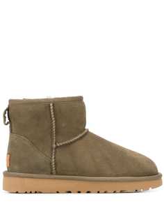 Ugg Australia Mini II slip-on boots
