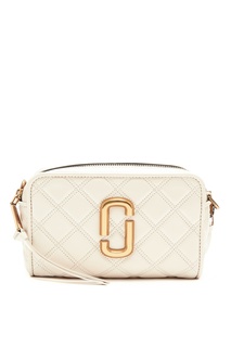 Сумка Softshot 21 молочно-белого цвета The Marc Jacobs
