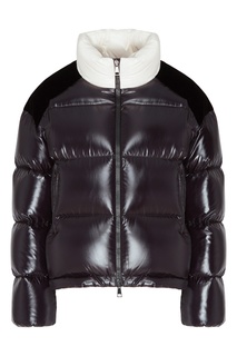 Черная куртка с контрастным воротником Moncler