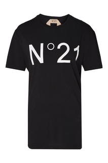 Черная футболка с белым логотипом No.21