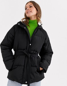 Черная дутая куртка с поясом ASOS DESIGN - Черный
