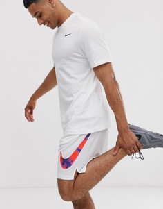 Белые шорты с логотипом тай-дай Nike Training - Белый
