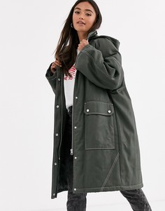Парка цвета хаки с покрытием и контрастной строчкой ASOS DESIGN - Зеленый
