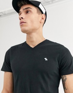 Черная футболка с V-образным вырезом и логотипом Abercrombie & Fitch - Черный