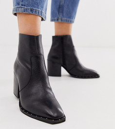 Черные кожаные ботинки для широкой стопы на блочном каблуке с заклепками ASOS DESIGN Restore - Черный