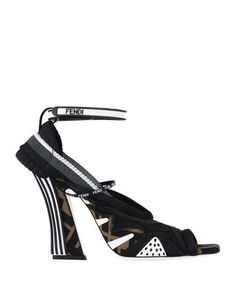 Сандалии Fendi