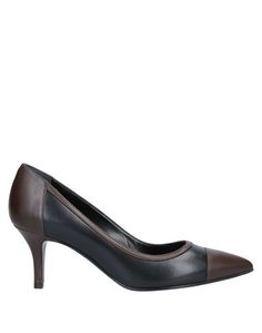 Martin clay shoes store