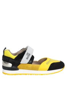 Низкие кеды и кроссовки Love Moschino