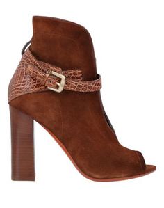 Полусапоги и высокие ботинки Santoni