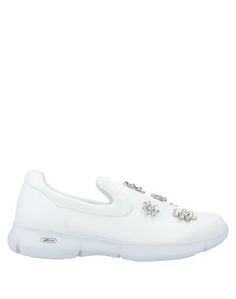Низкие кеды и кроссовки Guess