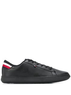 Tommy Hilfiger кеды на шнуровке